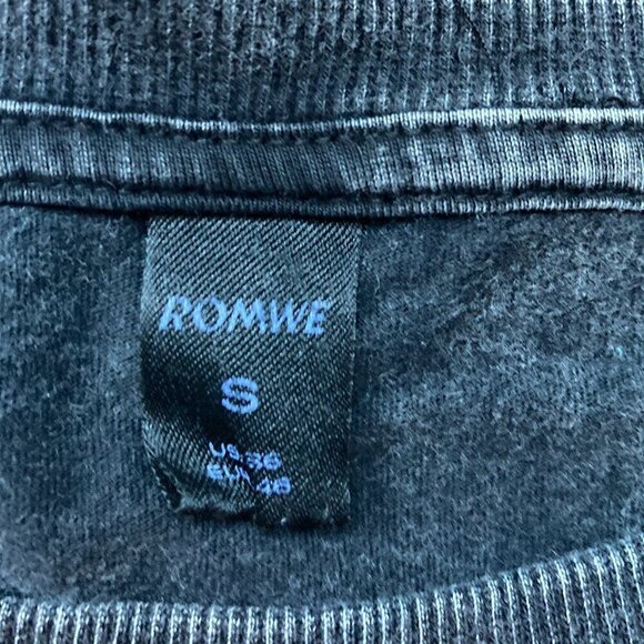 ROMWE LA oversized graphic tee UNISEX- SIZE SMALL - Picture 3 of 5